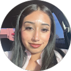 Profile photo of Yessely Hernandez