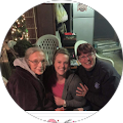 Profile photo of Linda Baumle