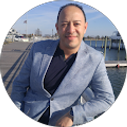 Profile photo of Lester Quiroa