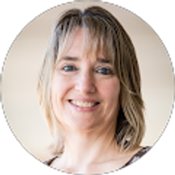 Profile photo of Jennifer Camden