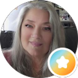 Profile photo of Carolyn Pomikal