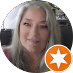 Profile photo of Carolyn Pomikal