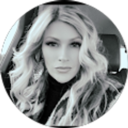 Profile photo of Tarah Thomas