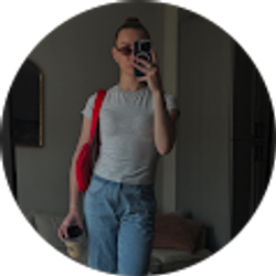 Profile photo of Alli Bivens