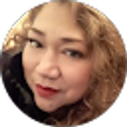 Profile photo of Claudia Pantoja