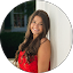 Profile photo of Caroline Avery
