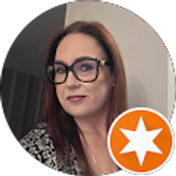 Profile photo of Lisa Barrett