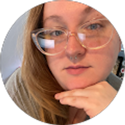 Profile photo of Julia Rosenberg