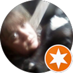 Profile photo of julie neumann