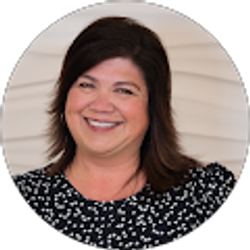 Profile photo of Mina Rosales