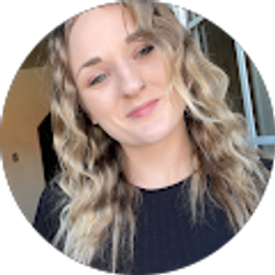 Profile photo of Hannah Swan