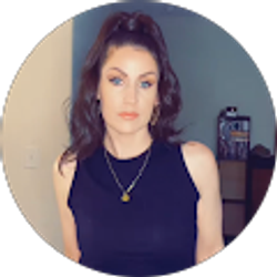 Profile photo of Jennifer Waddell