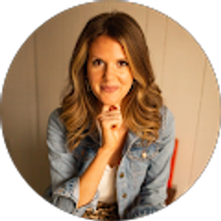 Profile photo of Laine Isley