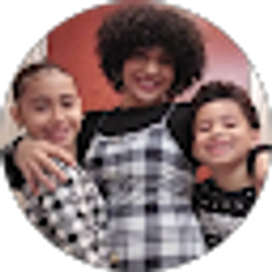 Profile photo of Nahumi Orantes