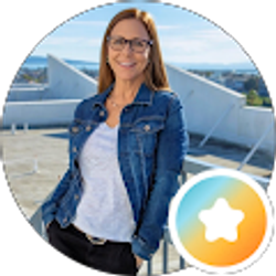 Profile photo of Lisa Penny LMFT #79290