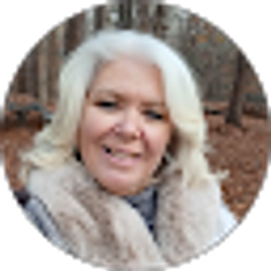 Profile photo of Margie Synoground