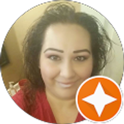 Profile photo of Elisa Hernandez