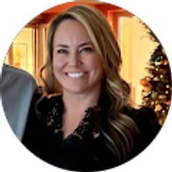 Profile photo of Lana Snodgras