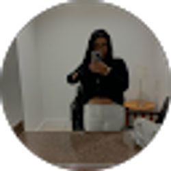 Profile photo of Karina Santos