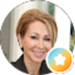 Profile photo of Maggie Heshmati