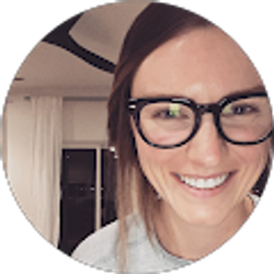 Profile photo of Kelley Lindsey