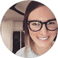 Profile photo of Kelley Lindsey