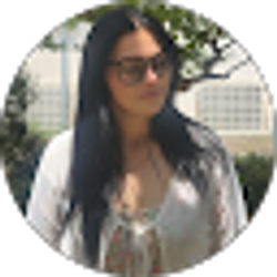 Profile photo of Holly Marie
