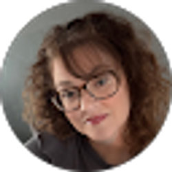 Profile photo of Lori Fields