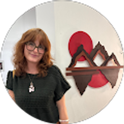 Profile photo of Rachel Novak