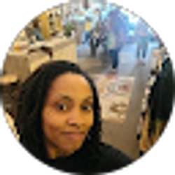 Profile photo of Xenia Knight