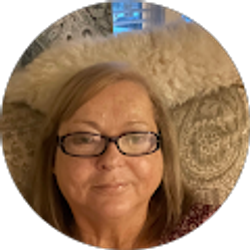 Profile photo of Lisa Wolfe