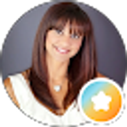 Profile photo of Roxy Alvarez
