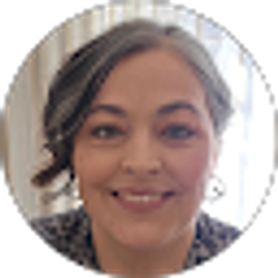 Profile photo of Raquel Gloden