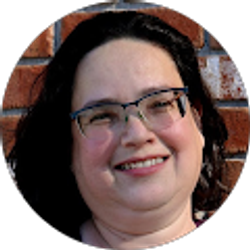 Profile photo of Deb Lund