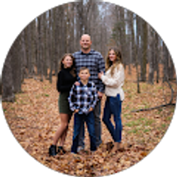 Profile photo of Nicole Kube