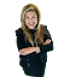 Profile photo of Anne Nouri