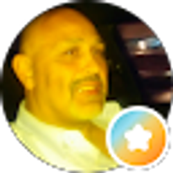 Profile photo of Sam Cruz
