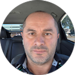 Profile photo of Giorgi Kvaratskhelia