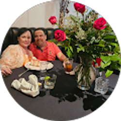 Profile photo of Gloria Covarrubias