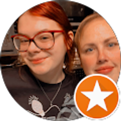 Profile photo of Green Paint