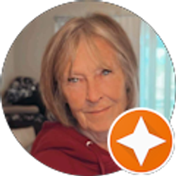 Profile photo of Sharon Lange