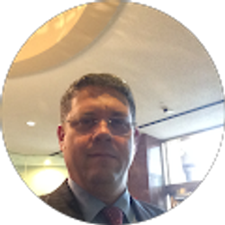 Profile photo of Leslie Keng