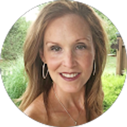 Profile photo of Carrie Hayes