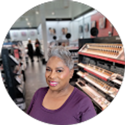 Profile photo of Debra Peterson