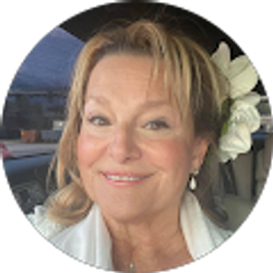 Profile photo of Sarah Voisin-Canfield