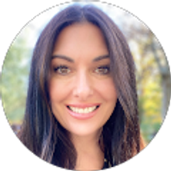 Profile photo of Jennifer Duran
