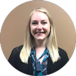 Profile photo of Chloe Thomas