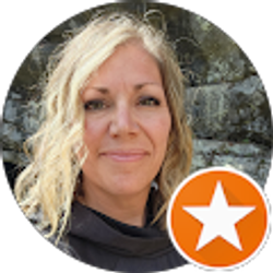 Profile photo of Becky Stephens