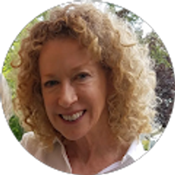 Profile photo of Maureen Dunphy