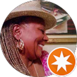 Profile photo of Momo Ave